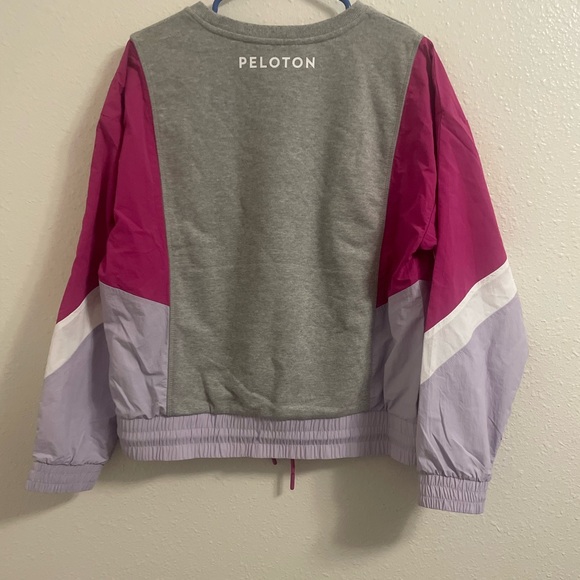 NWOT peloton 80s Style pink and purple Sweater workout - Picture 4 of 5